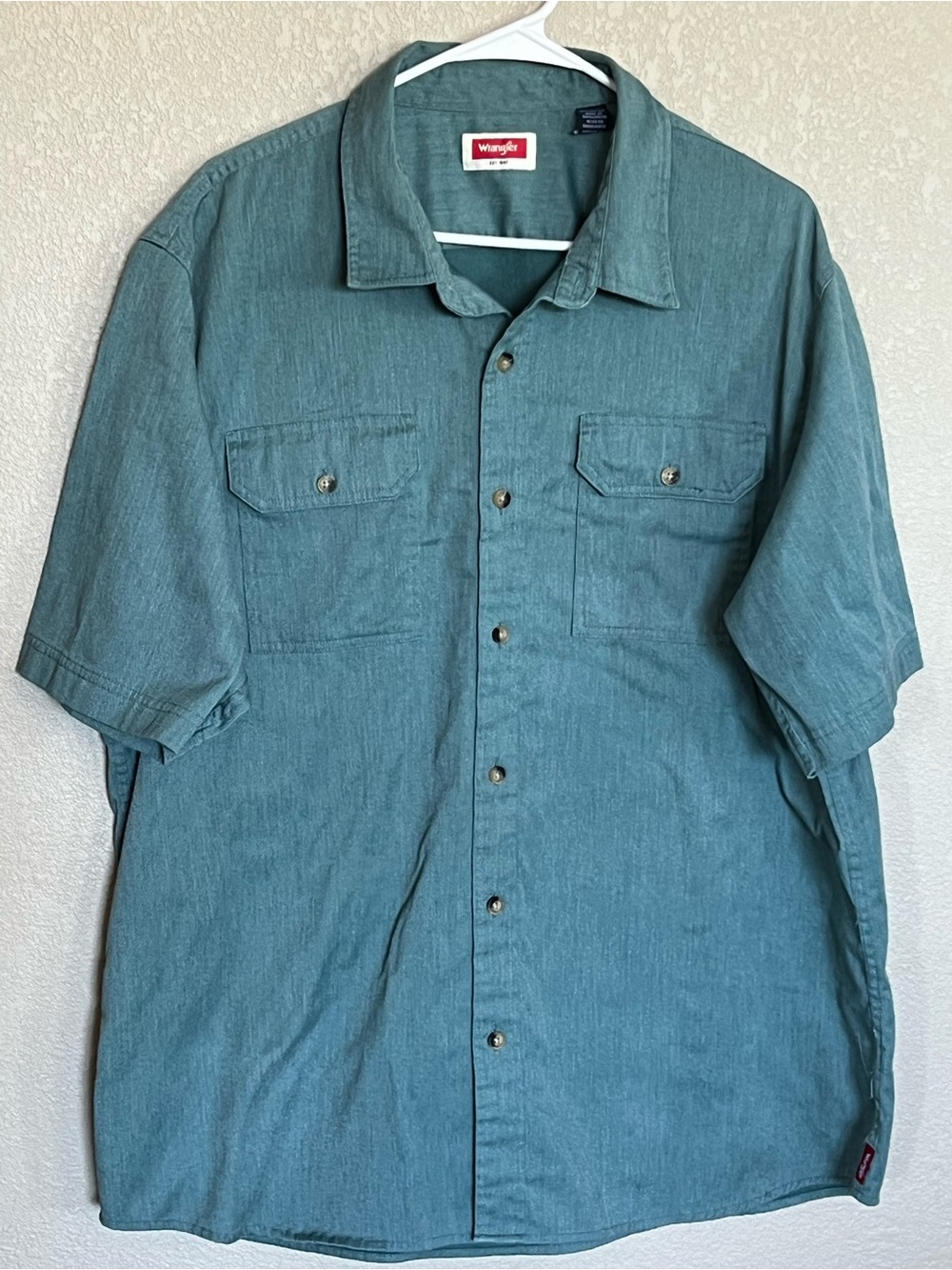 Wrangler Men's Short Sleeve Button-Up Shirt - Teal Green